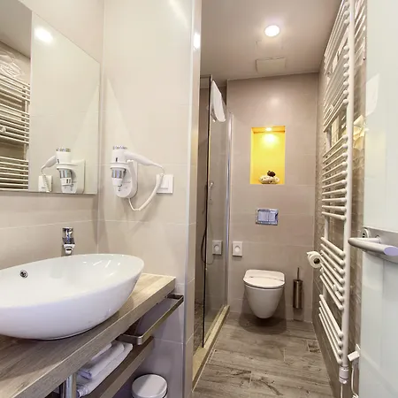 Aparthotel Kalamota House