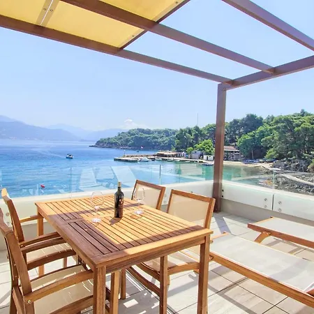 Kalamota House Апарт-отель 4*