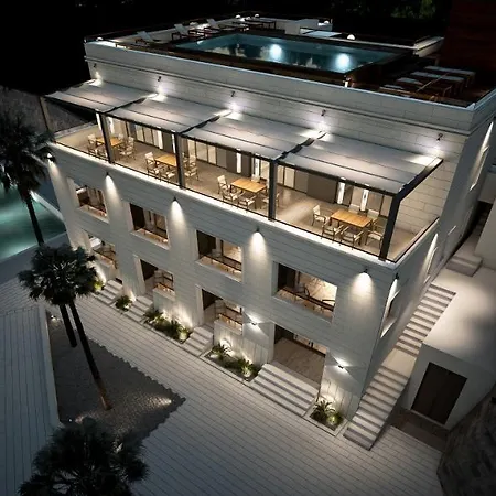 Kalamota House