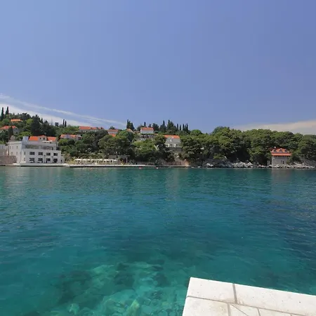 Kalamota House 4*